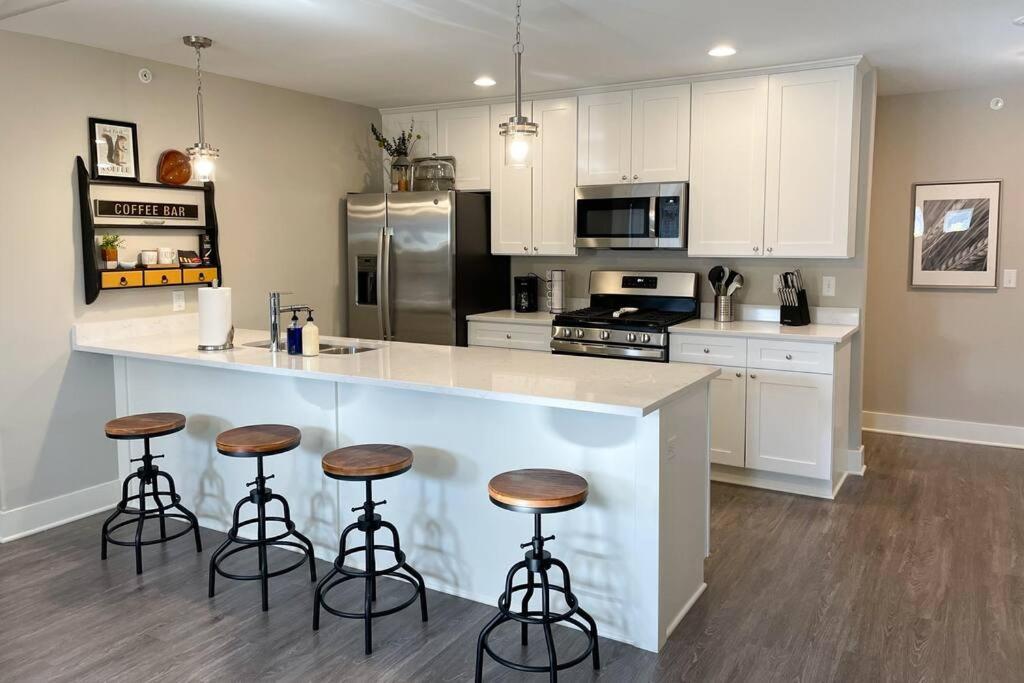 New Beautiful 3 Bedroom Condo In Bettendorf Zewnętrze zdjęcie